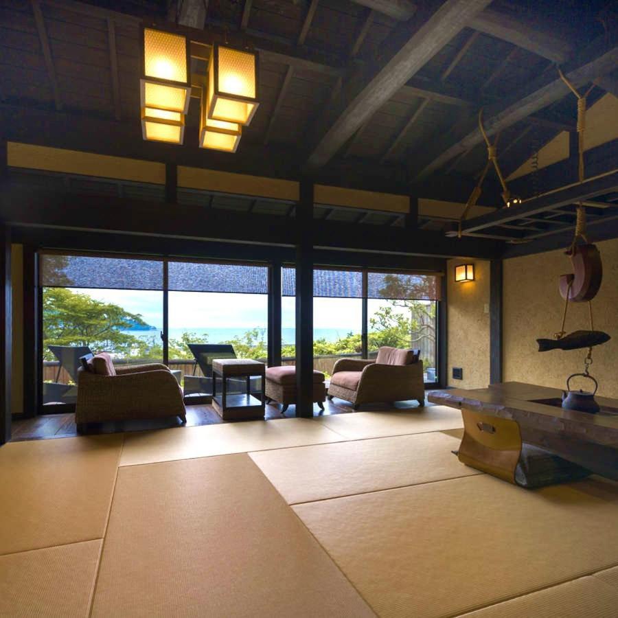 森の入り江の離れ宿 無雙庵枇杷 Izu  Exterior foto